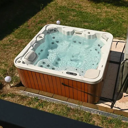 Marilyn View - Pool, Garden, Whirlpool Private * Bardolino
